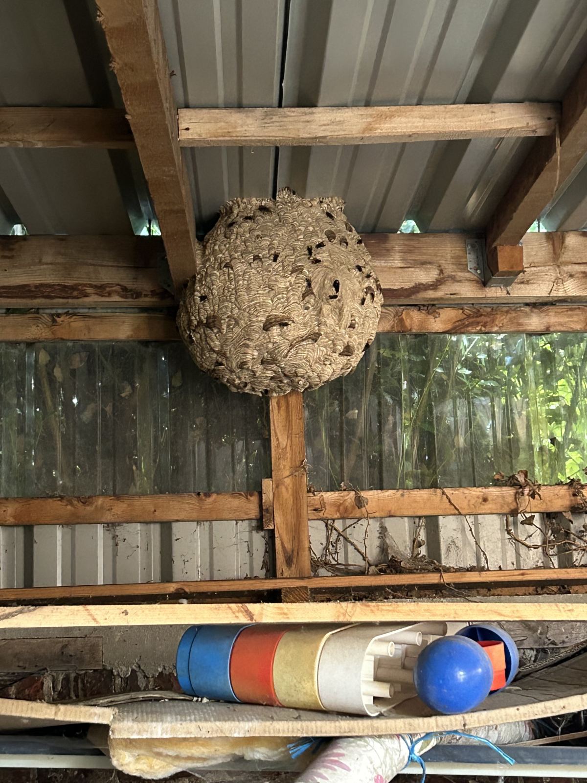 Destrucbusigny — intervention