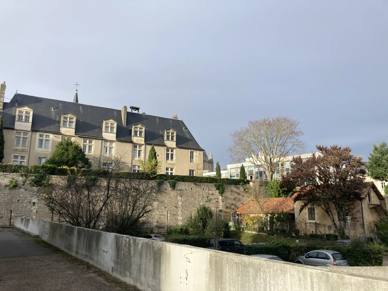 Nid signalé à Poitiers